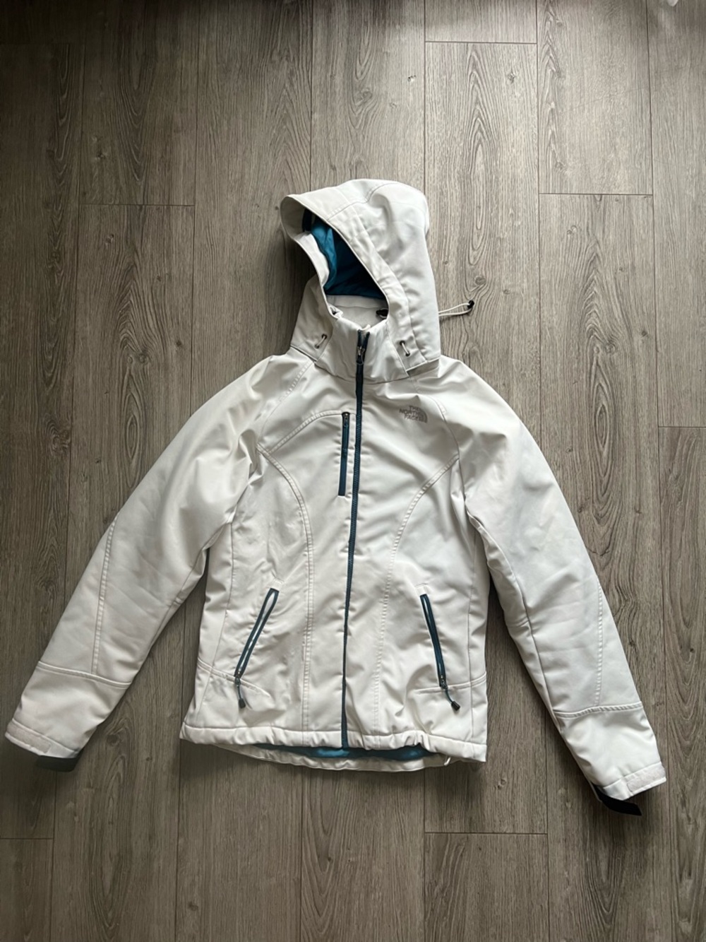The North Face White Jacket with Teal Trim and Hood Women’s S Size (3)